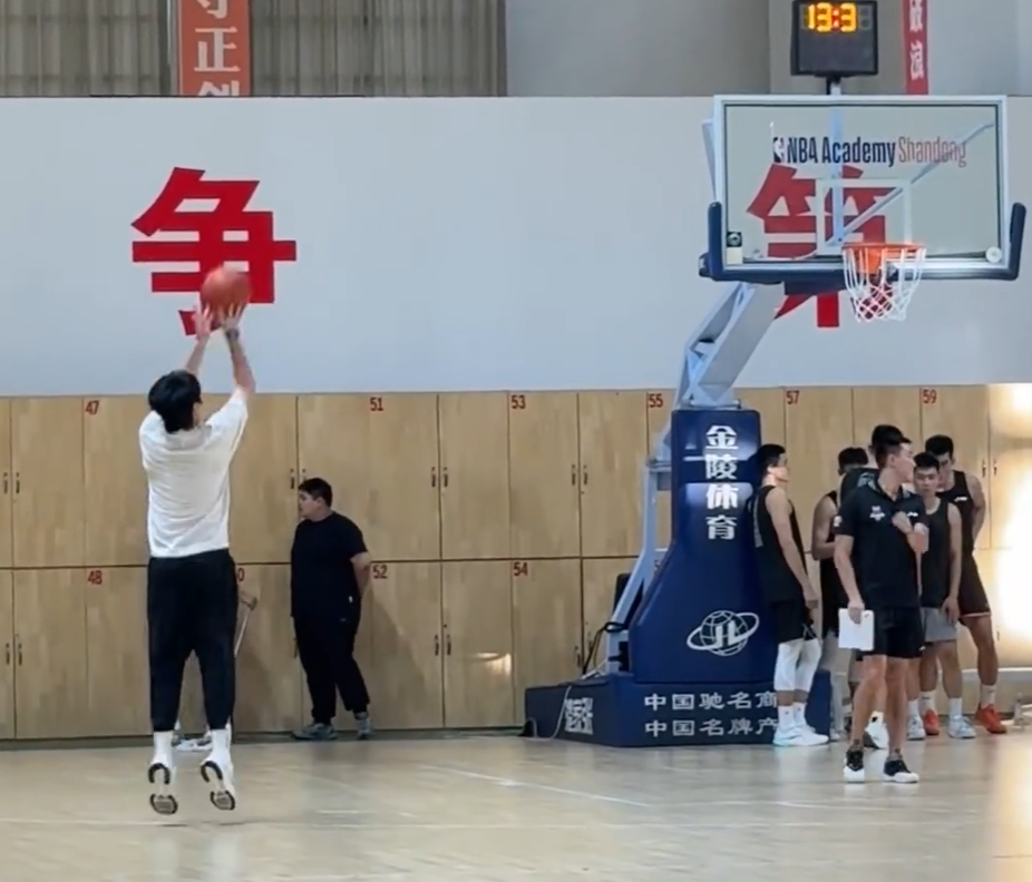 希望通过今, 三分基本功, 继续强化 希望通过今, 三分基本功, 继续强化