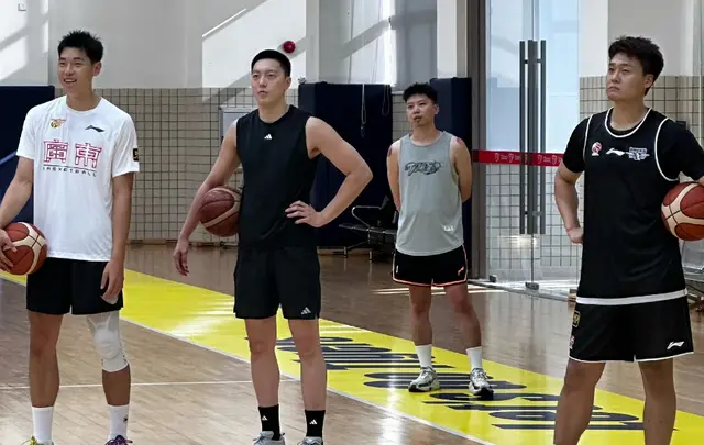 虽然最终赢, 胡明轩