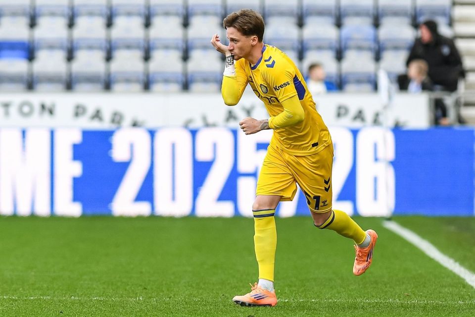 inews, 之后在莱顿, 队长霍斯金 inews, 之后在莱顿, 队长霍斯金